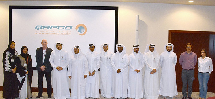 الانتهاء بنجاح من برنامج التدريب المعتمد على المهنة لطلاب كلية المجتمع في قطر الذي عقد في قابكو