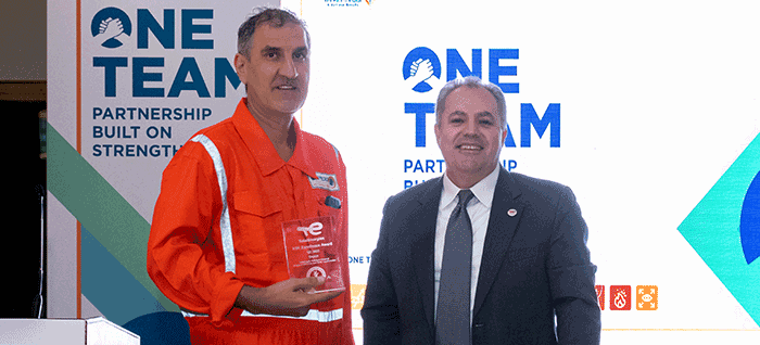 الاحتفــال بنجاحنـــا